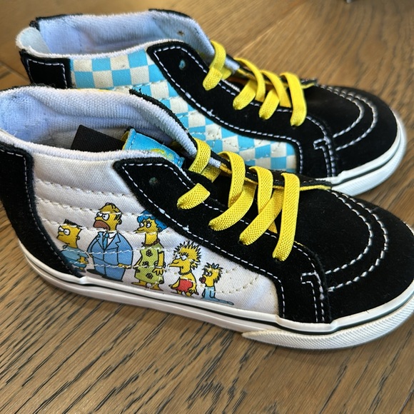 Simpson Vans - Picture 2 of 5